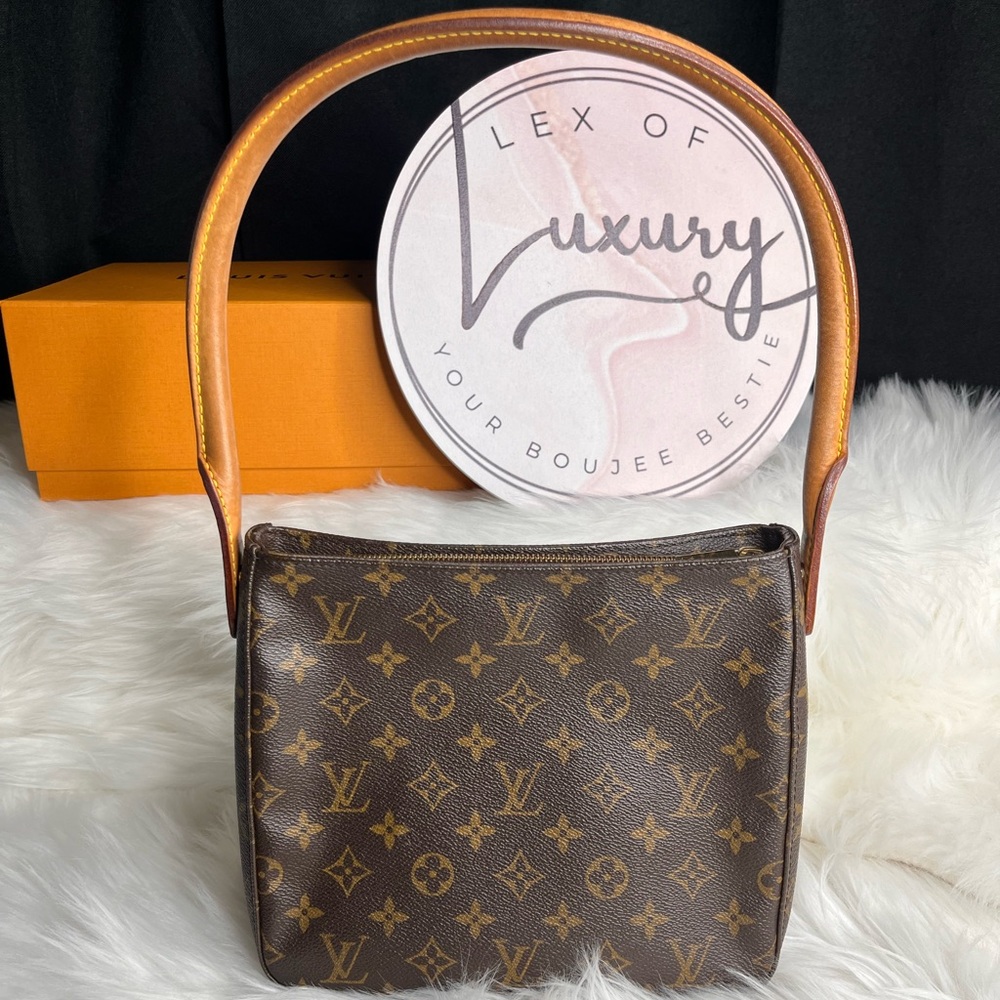 LOUIS VUITTON Monogram Looping MM